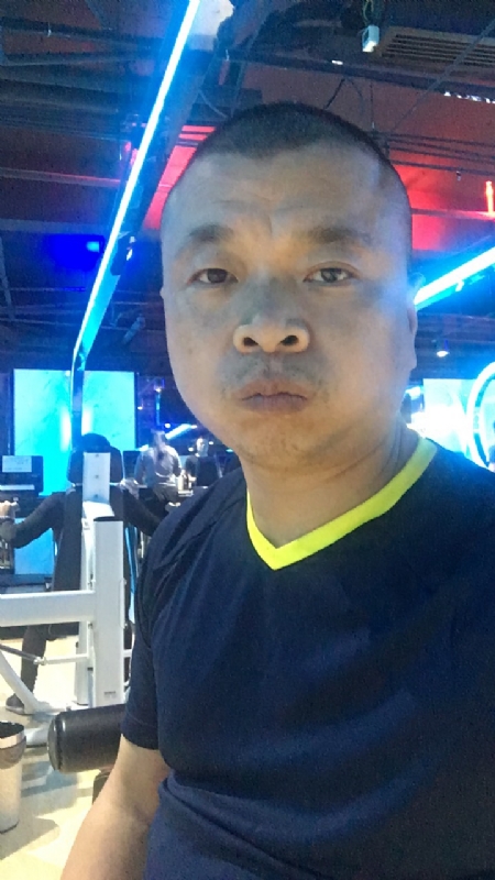 奋斗的第一张照片--福州相亲网