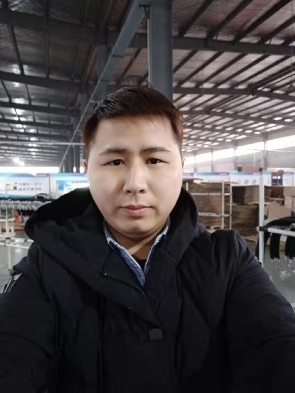 刀锋的第一张照片--福州相亲网