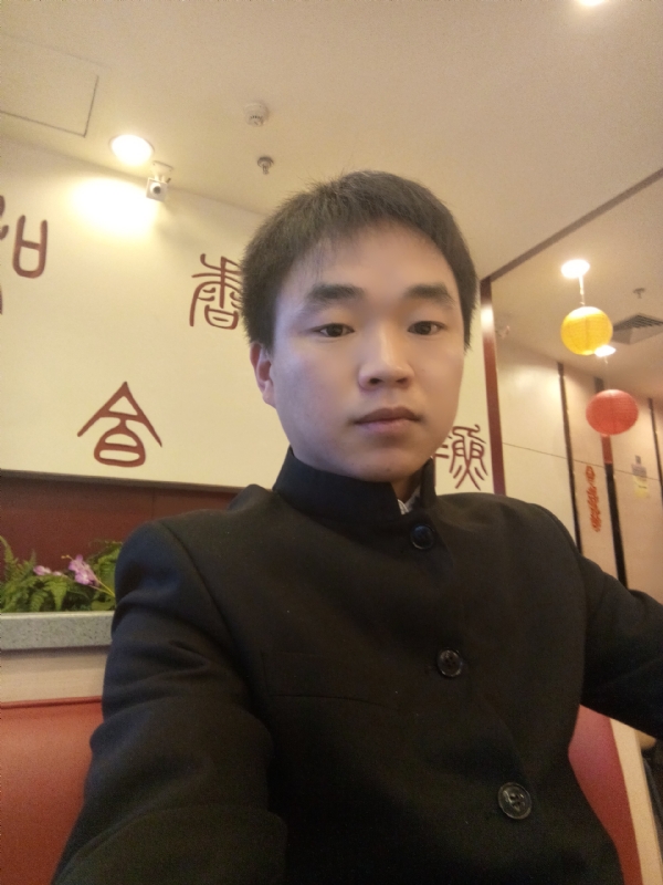 夜凉露沾衣的第一张照片--福州相亲网