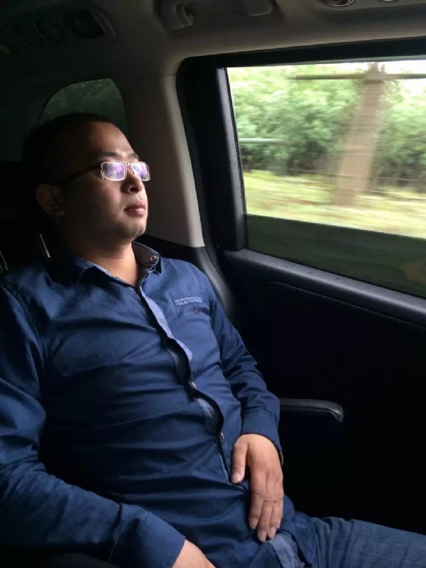 世界那么大的第三张照片--福州相亲网