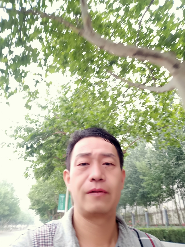阳光的第一张照片--福州相亲网