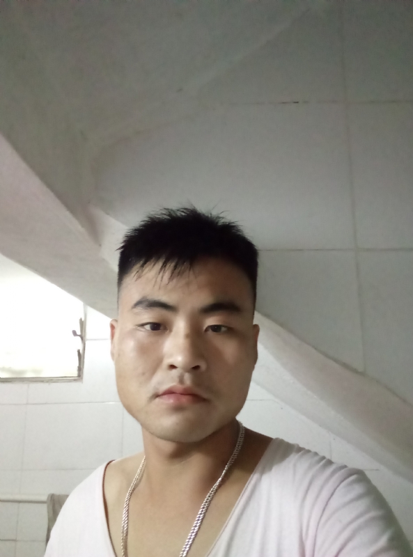 落叶知秋的第一张照片--福州相亲网