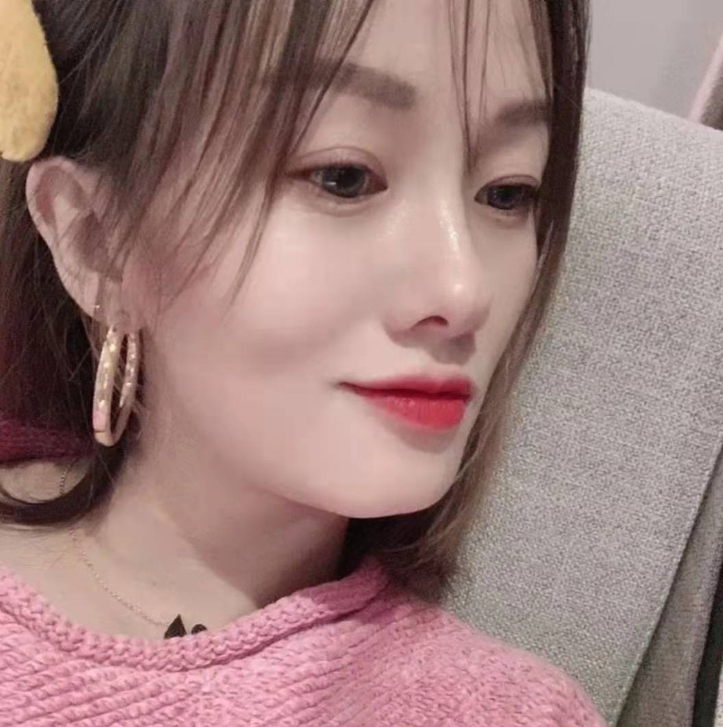 微醺的笑容的第一张照片--福州相亲网