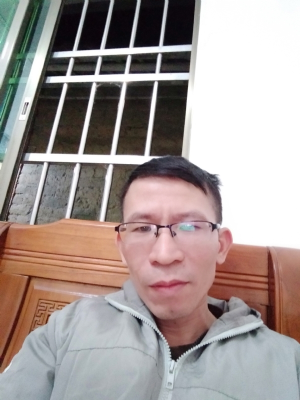 奋斗的第一张照片--福州相亲网
