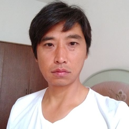 莞尔一笑的第一张照片--福州相亲网