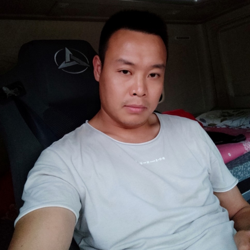 默默的第二张照片--福州相亲网