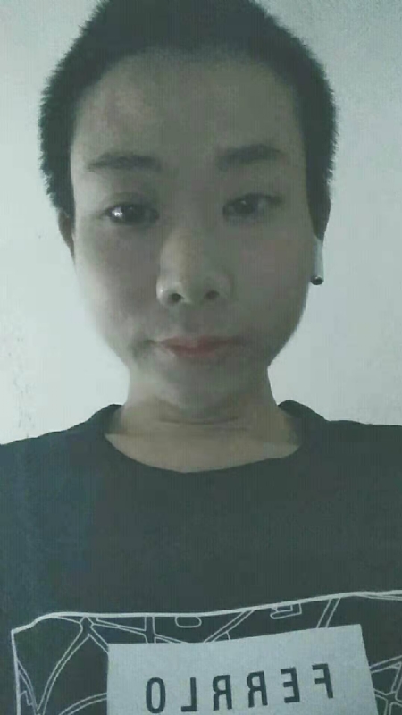 水中月的第一张照片--福州相亲网