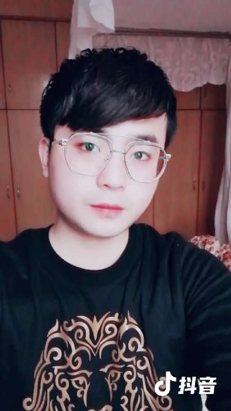 哎呦哥哥的第二张照片--福州相亲网