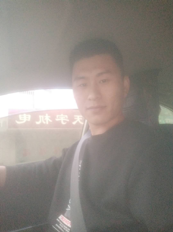 老鼠爱上猫的第一张照片--福州相亲网