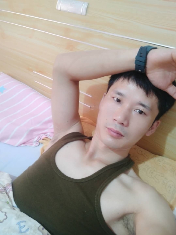 平凡之路的第一张照片--福州相亲网