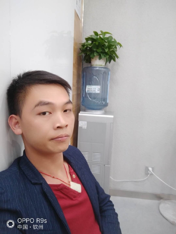 只想好好的爱一个人的第一张照片--福州相亲网