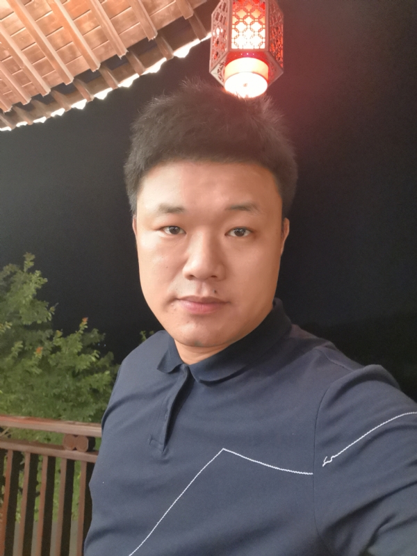 耿直boy的第一张照片--福州相亲网