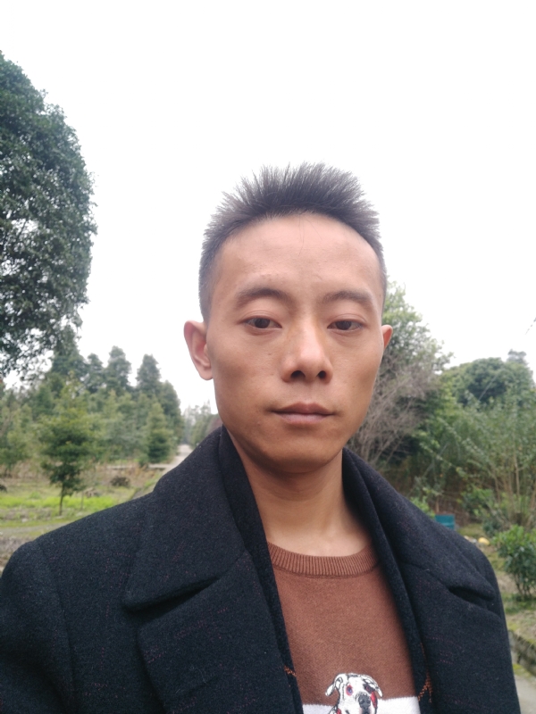 携手白头的第二张照片--福州相亲网