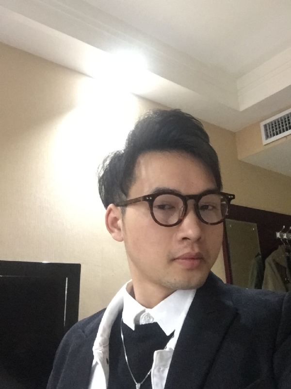 曾亮的第一张照片--福州相亲网