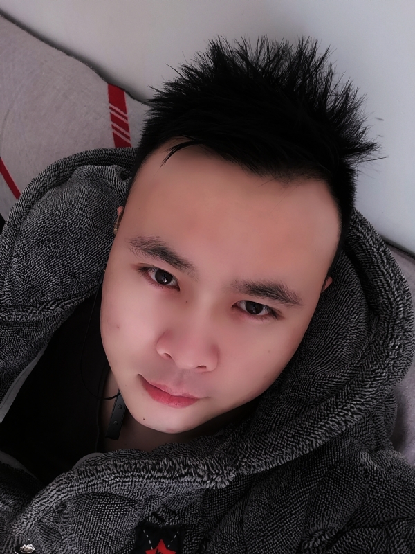 明明的第一张照片--福州相亲网