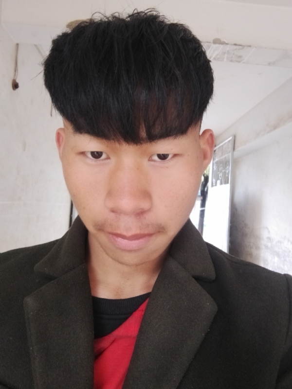 少年不在少的第一张照片--福州相亲网