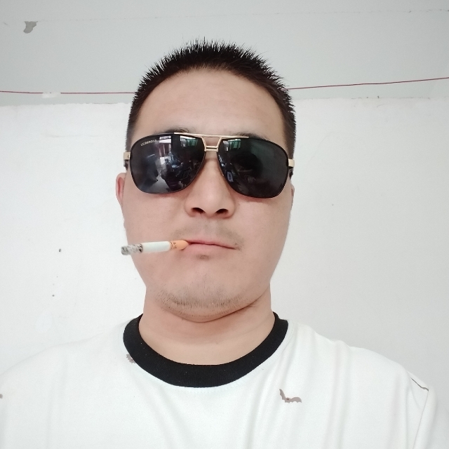 白伟伟的第一张照片--福州相亲网