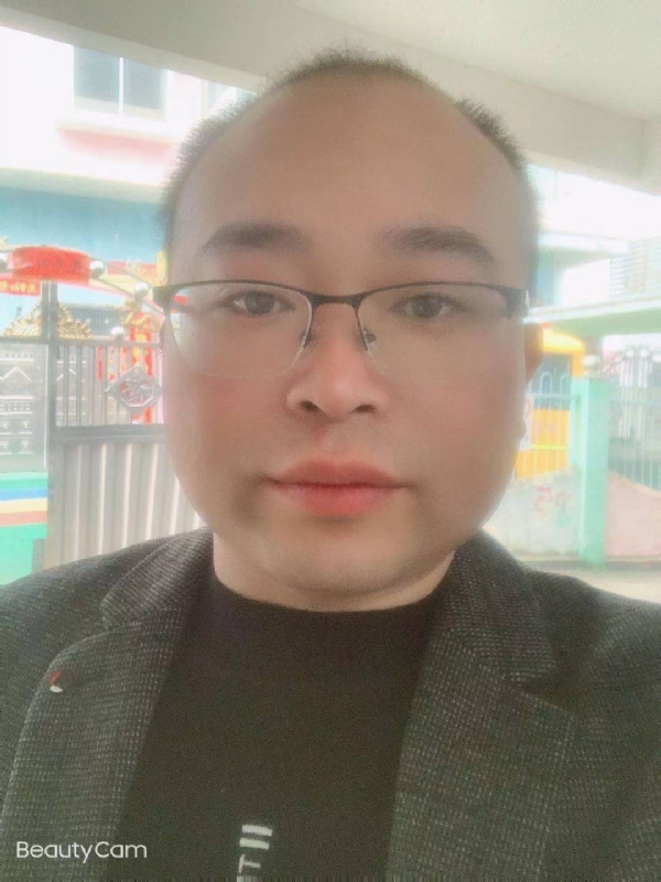 海阔凭鱼跃的第一张照片--福州相亲网