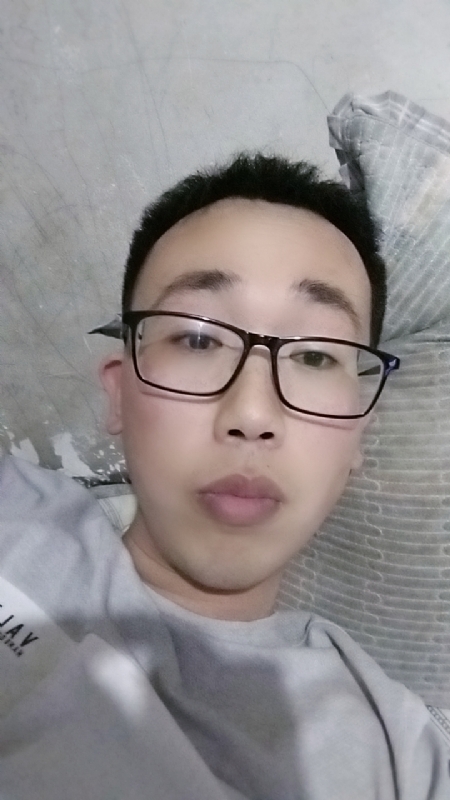 喜欢比我大的女人的第一张照片--福州相亲网