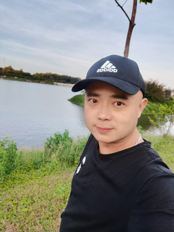 石头哥的第一张照片--福州相亲网