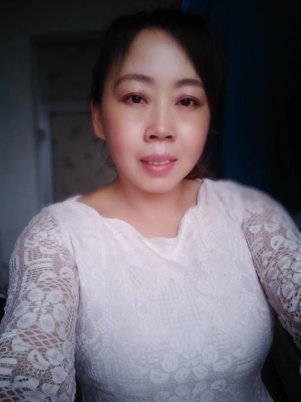 笑看人生的第一张照片--福州相亲网