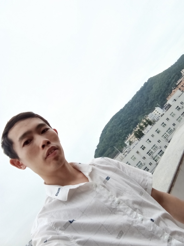 会飞的鱼的第一张照片--福州相亲网