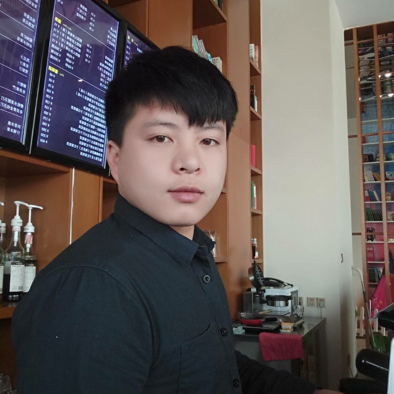 帅被人打的第一张照片--福州相亲网