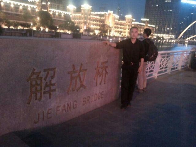 海阔天空的第一张照片--福州相亲网