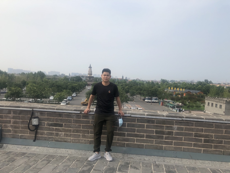 123.向左向右的第一张照片--福州相亲网