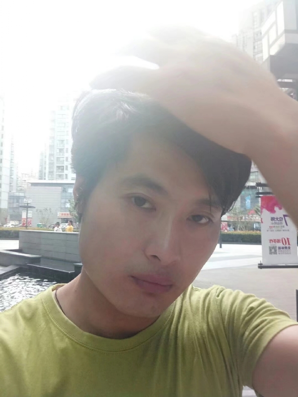 钢铁侠的第一张照片--福州相亲网