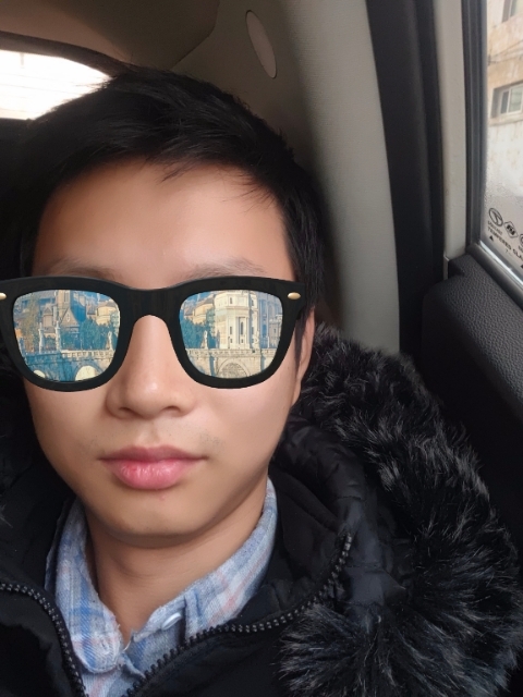 请问揉揉头的第一张照片--福州相亲网