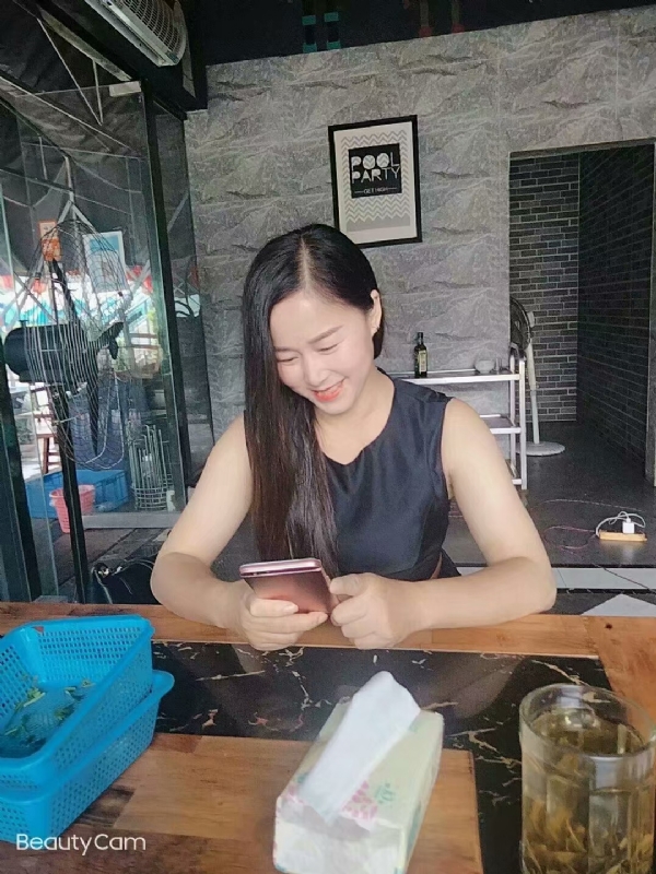 如不坚强弱给谁看的第一张照片--福州相亲网