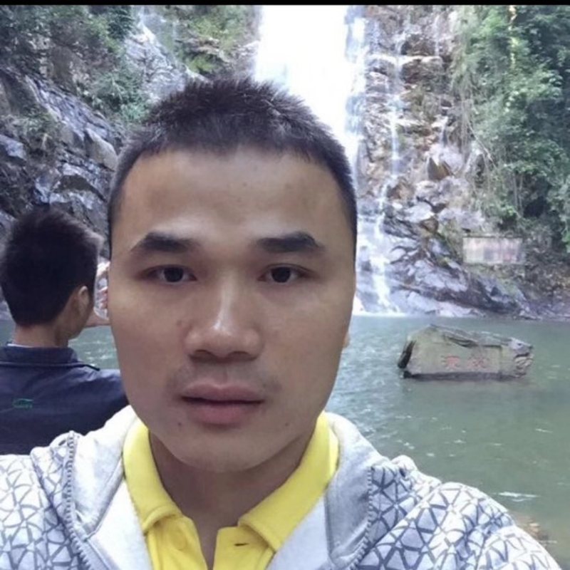 老梁的第一张照片--福州相亲网