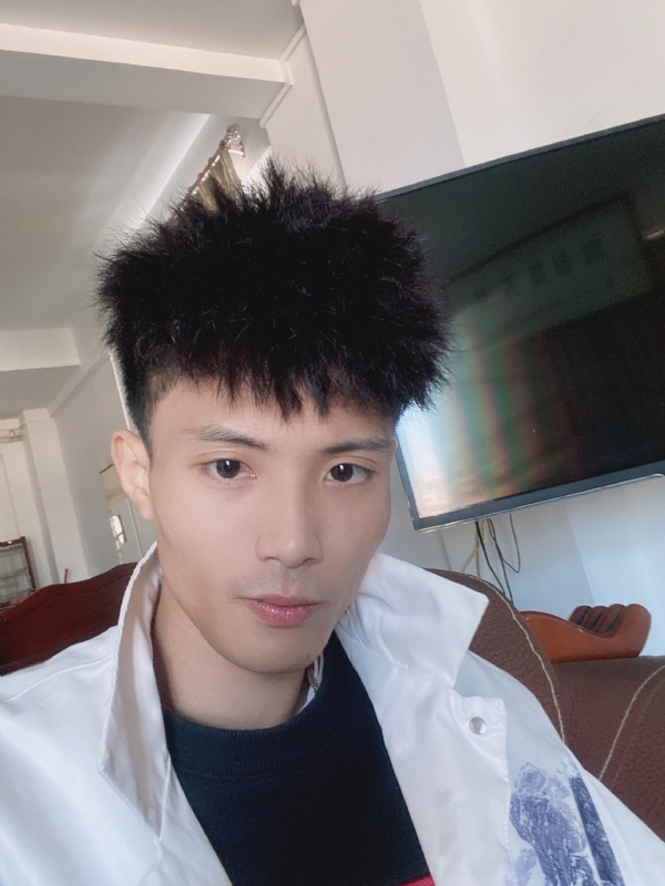 李邓平的第一张照片--福州相亲网