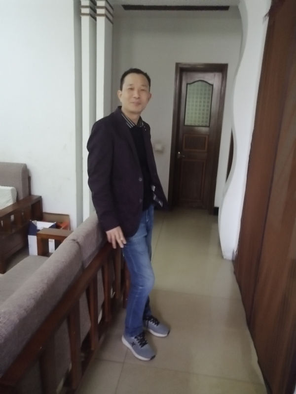 相亲相爱的第二张照片--福州相亲网