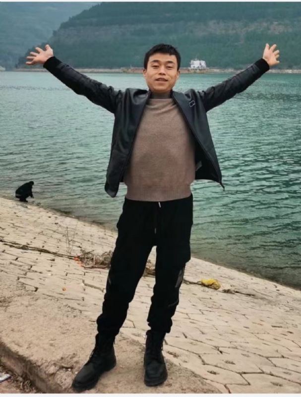 寂寞的风的第二张照片--福州相亲网