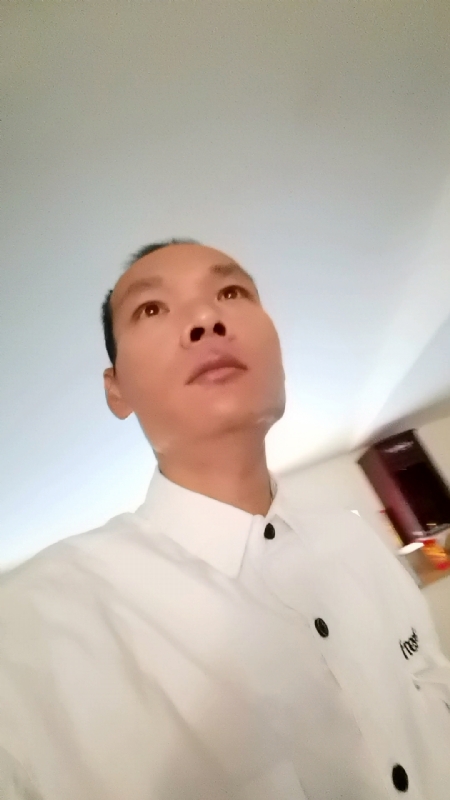 只影向谁去的第五张照片--福州相亲网