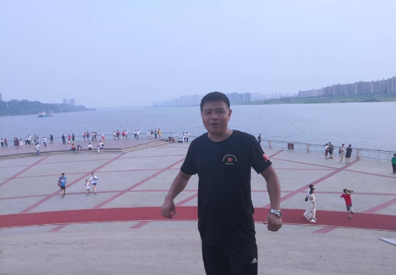 曾经心疼的我的第一张照片--福州相亲网