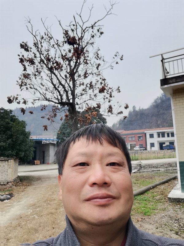 苏众青春冲浪的第一张照片--福州相亲网