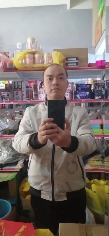 便利店的第一张照片--福州相亲网