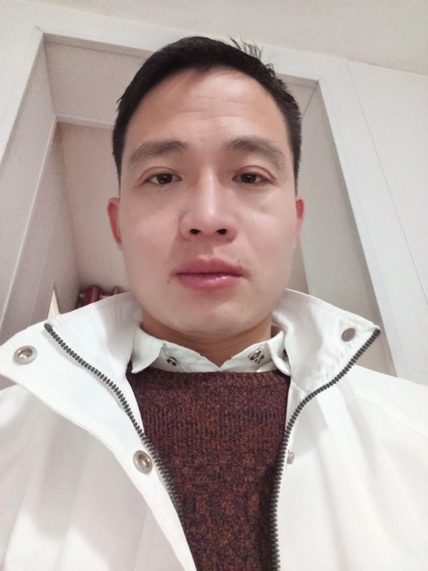忧伤还是快乐的第一张照片--福州相亲网