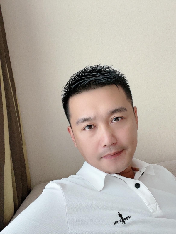 笑望人非的第一张照片--福州相亲网