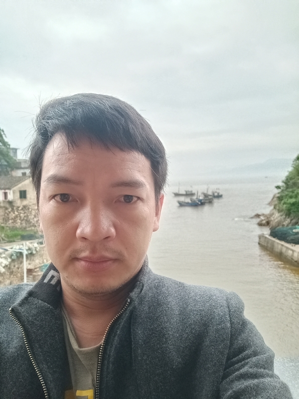 啊亮的第一张照片--福州相亲网