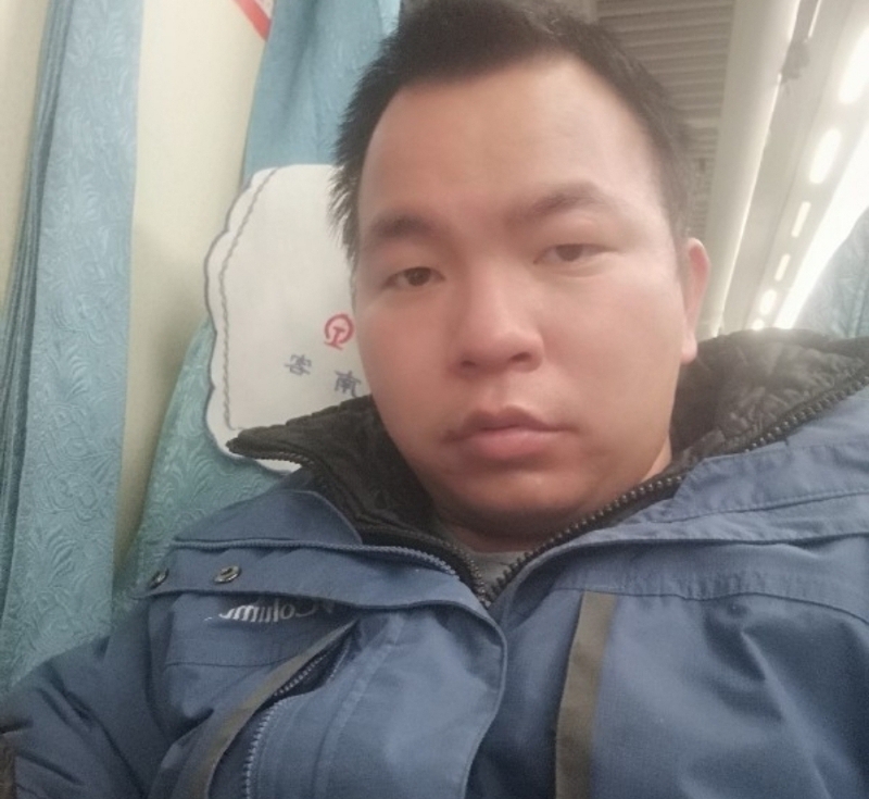 淡定的第一张照片--福州相亲网