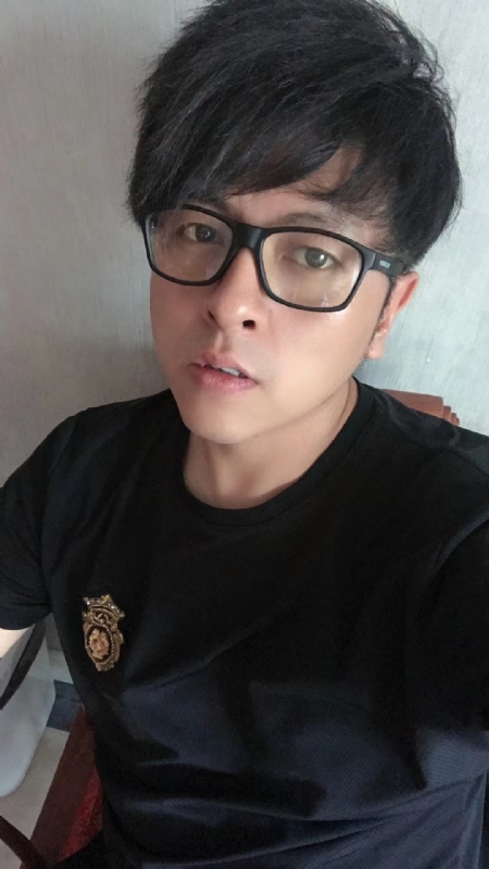 爱你永远不容易的第一张照片--福州相亲网
