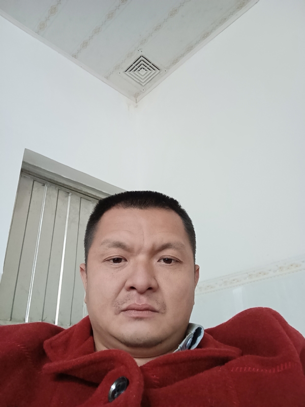 兰成龙的第一张照片--福州相亲网