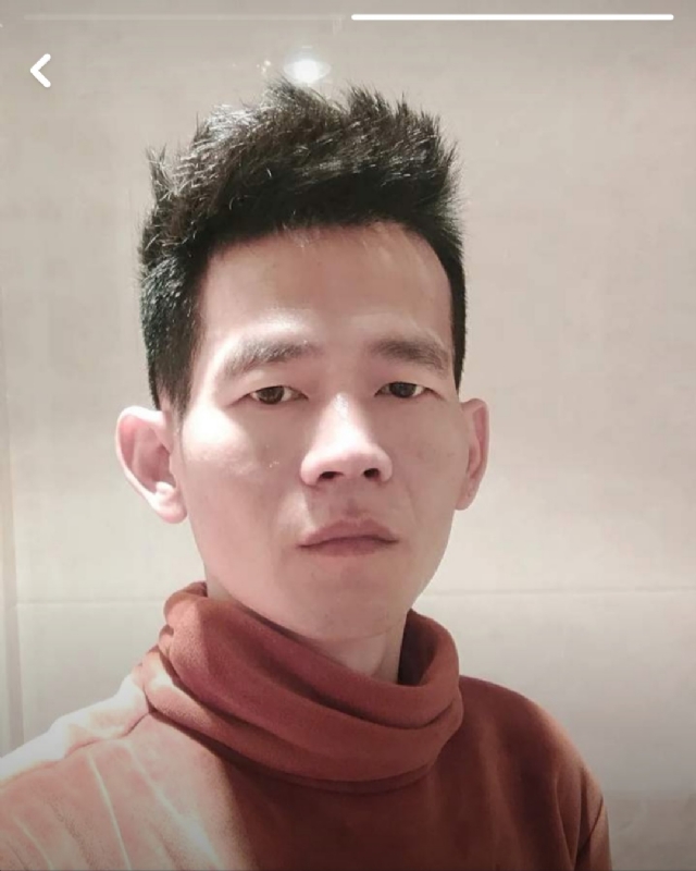 白了少年头的第一张照片--福州相亲网