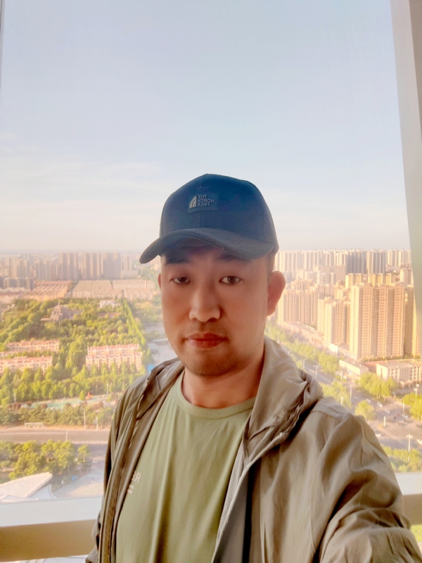 勇攀高峰的第一张照片--福州相亲网