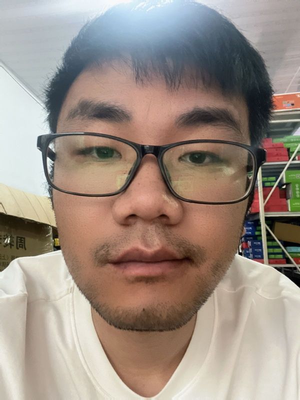 搬砖中的第二张照片--福州相亲网