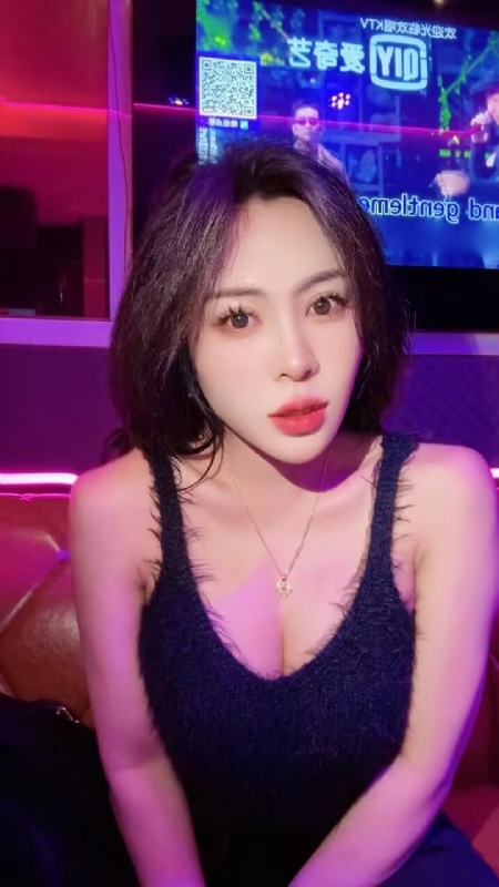 素素可月的第一张照片--福州相亲网